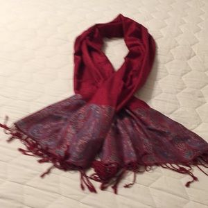 Shawl or scarf
